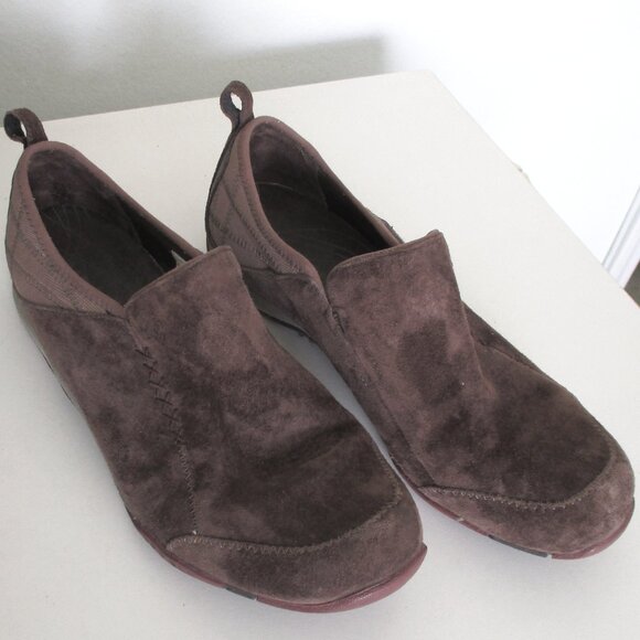 Merrell Coffee Bean Brown Suede Flat Loafers - Size 9.5M - Picture 2 of 9